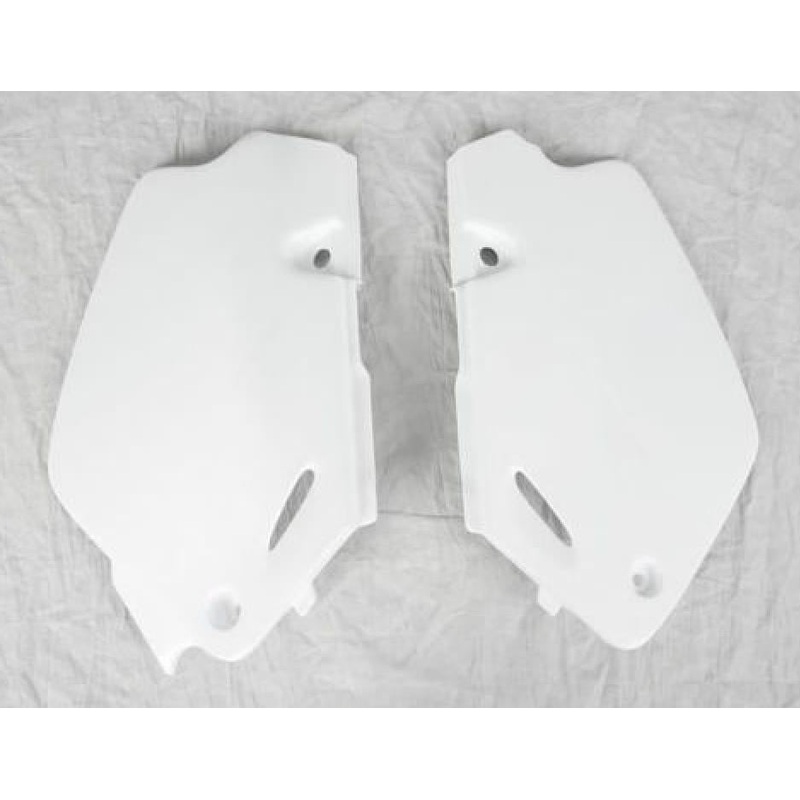UFO Plastics Side Panels – White HO03626041