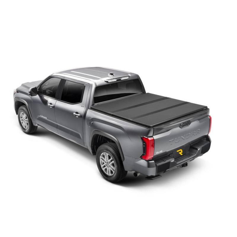 Extang 22-23 Toyota Tundra (5ft. 6in. Bed) Solid Fold ALX