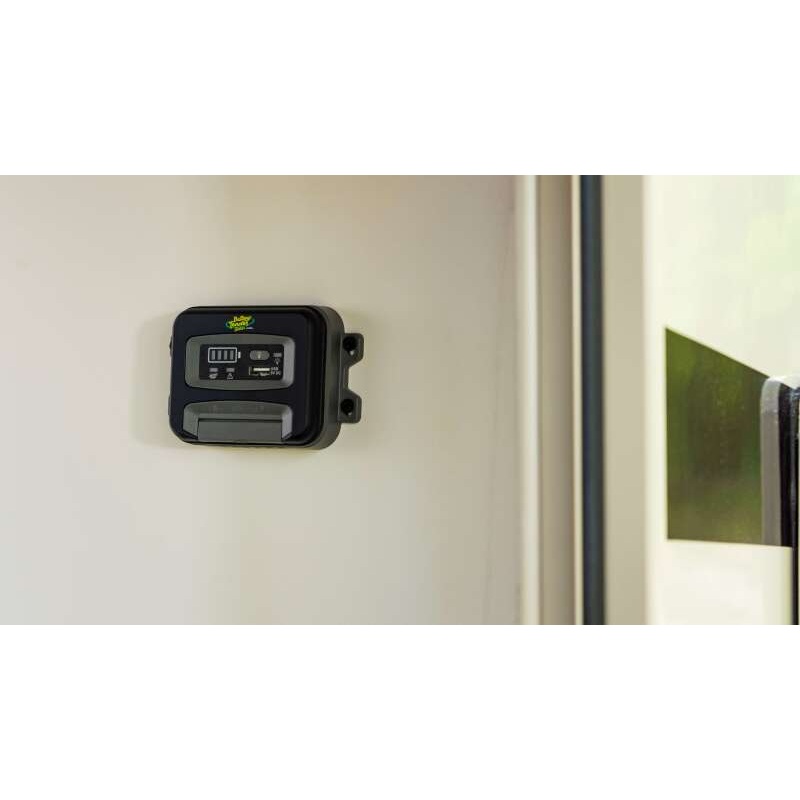 Battery Tender 12V 35W Mountable Solar Battery Charger